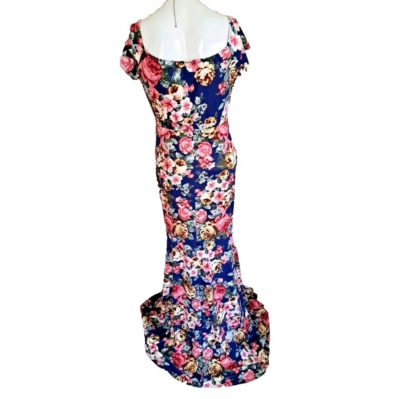 Pink Blush Maternity Dress Size M Blue Floral Nursing Stretch Wrap Top Maxi - Picture 3 of 10